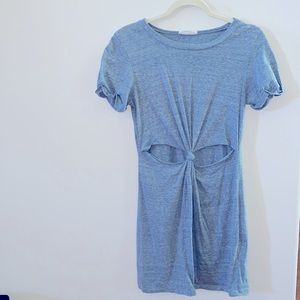 T-shirt dress